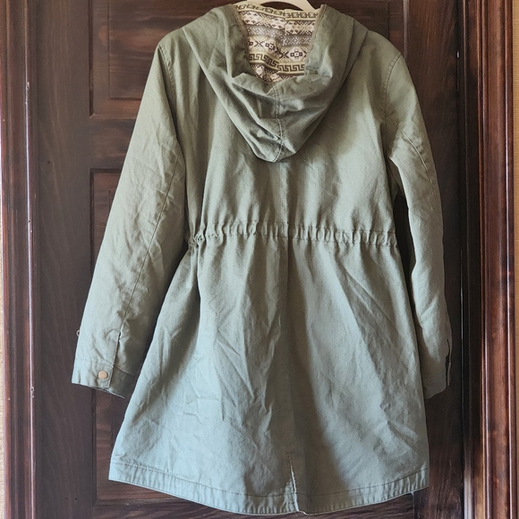 Olive Green Utility Jacket with Hood Snaps & Zipper POCKETS Size XL EUC - Picture 7 of 12